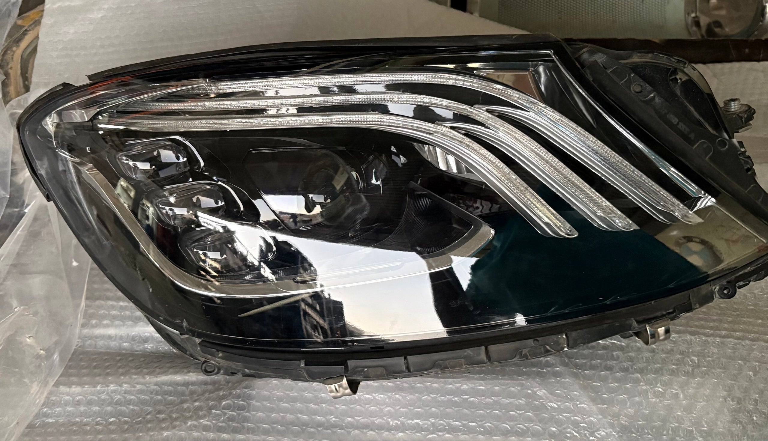 Spark Plug for Mercedes-Benz S-Class 2018 - Used3