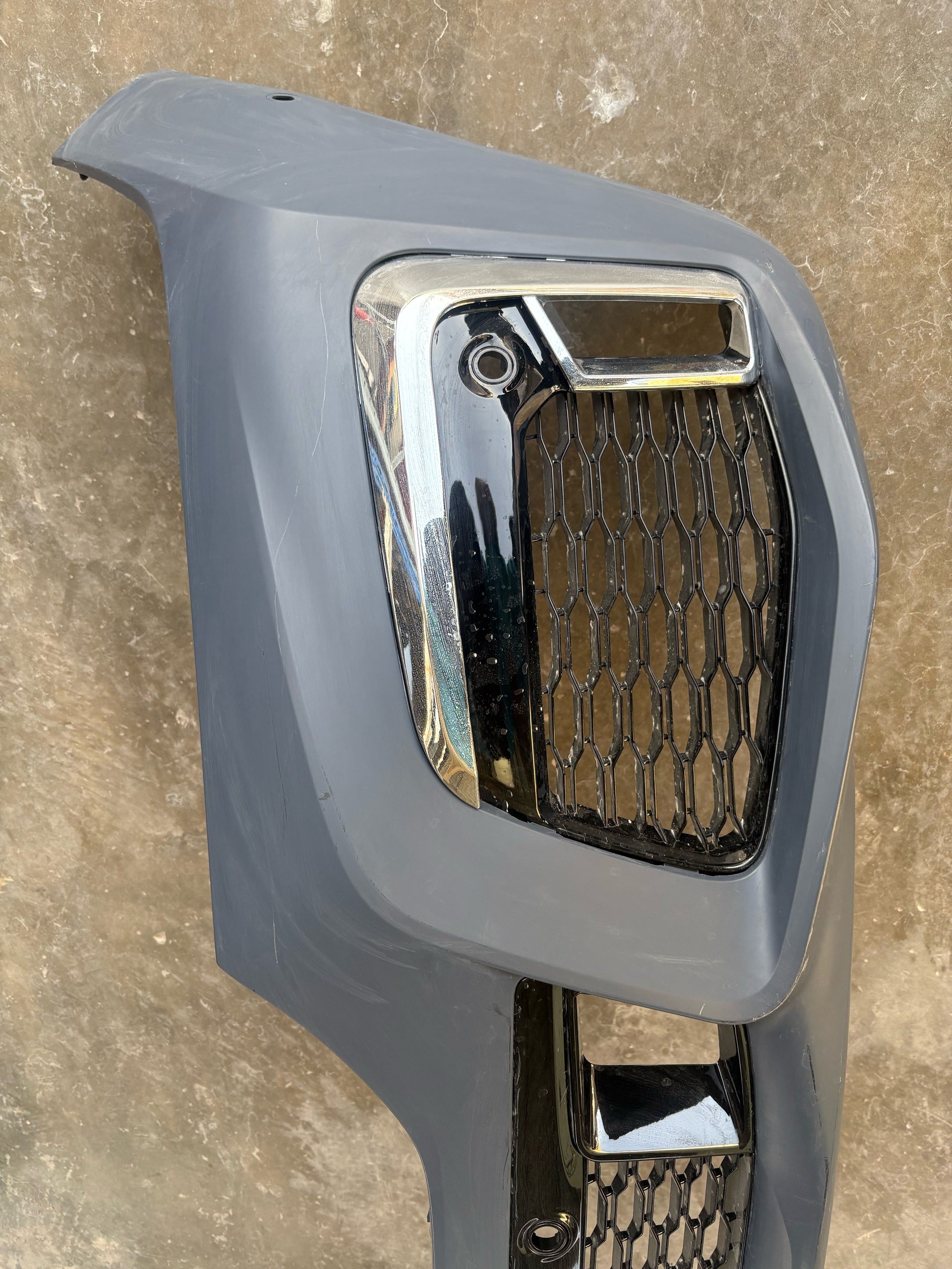 Front Bumper for BMW 7 Series ALL - New2