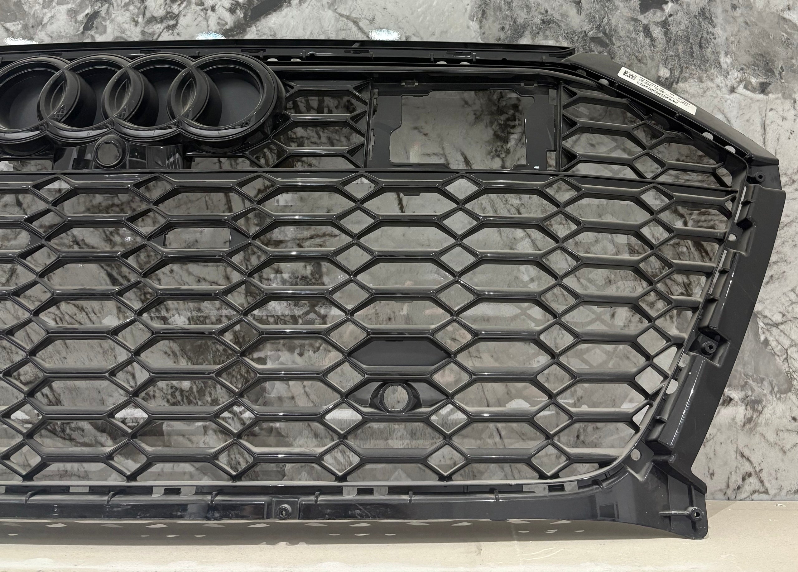 Front Grille for Audi Q7 2018 - New Condition3