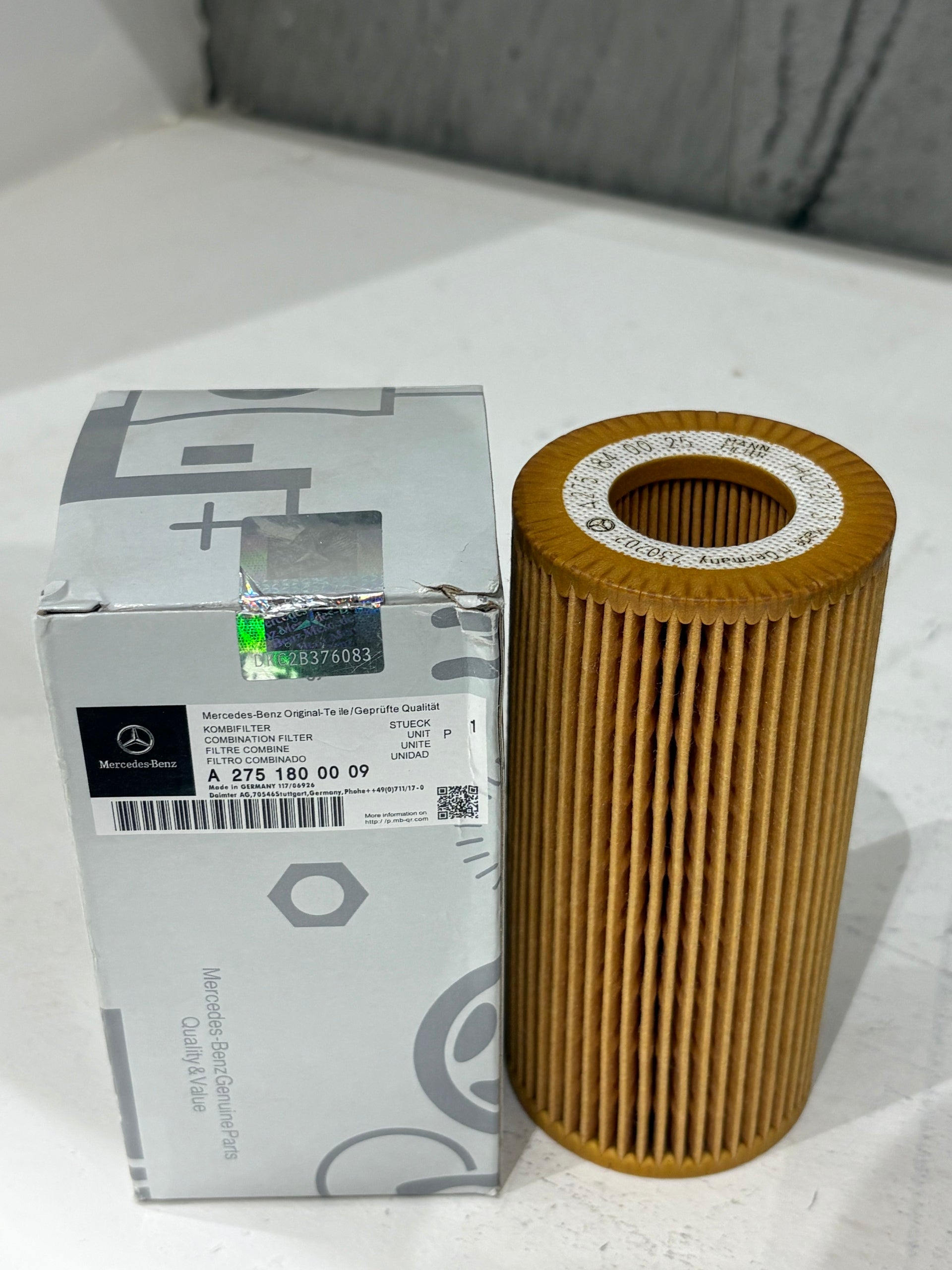 Engine Oil with filter for Mercedes-Benz S-Class 2020 - New2