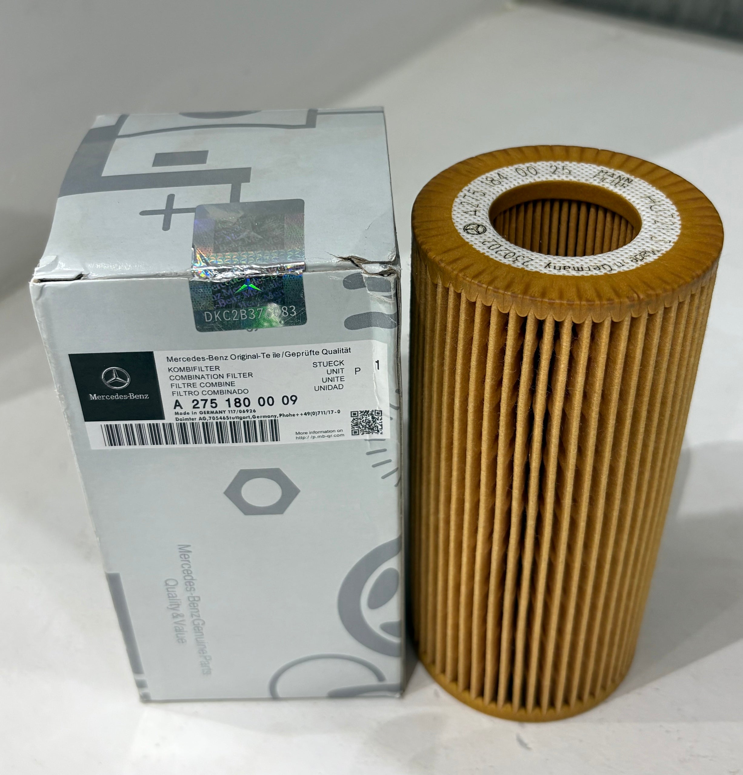 Engine Oil with filter for Mercedes-Benz S-Class 2020 - New2