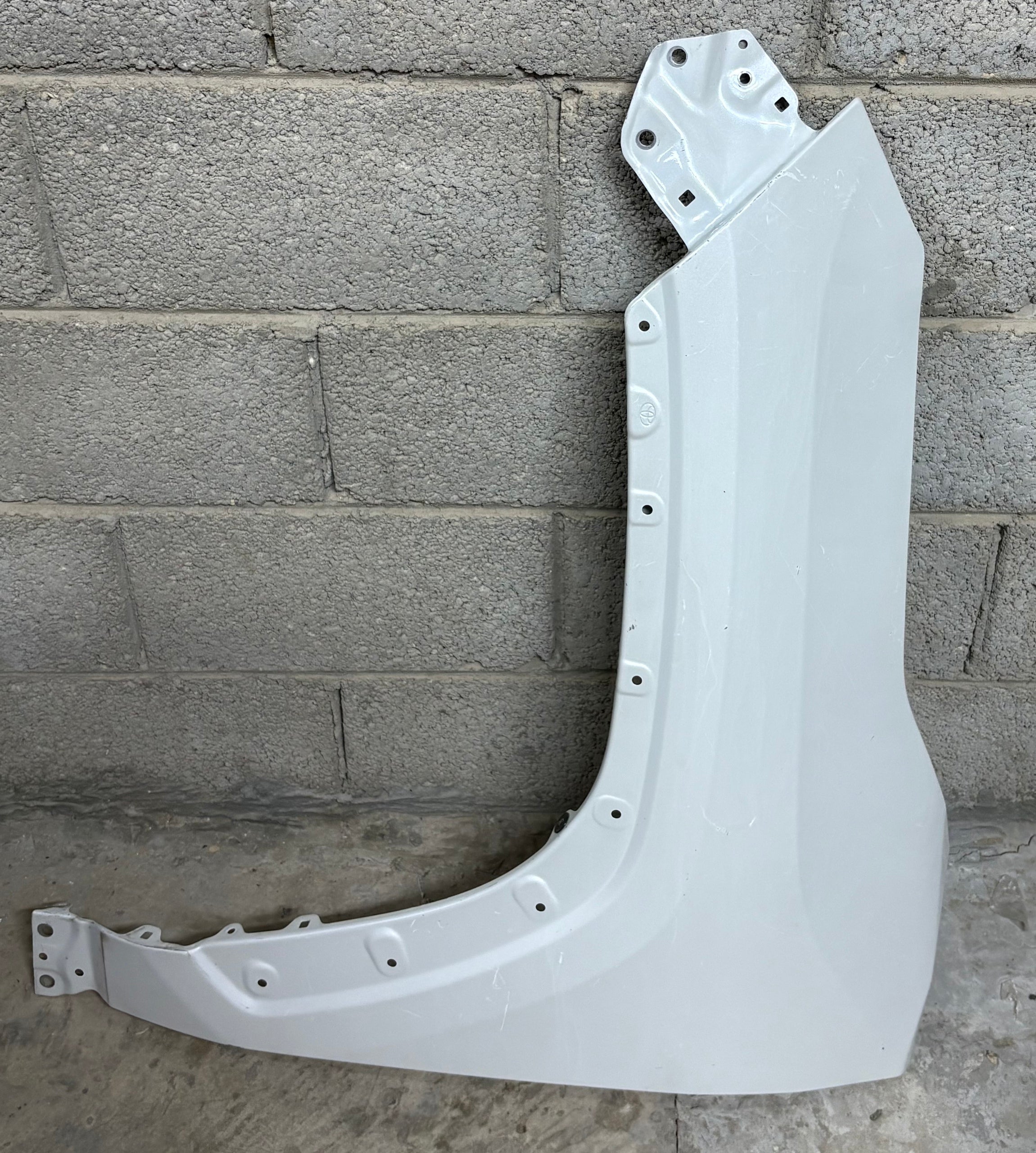 left Fender for Toyota RAV4 2022 - Used-Main image