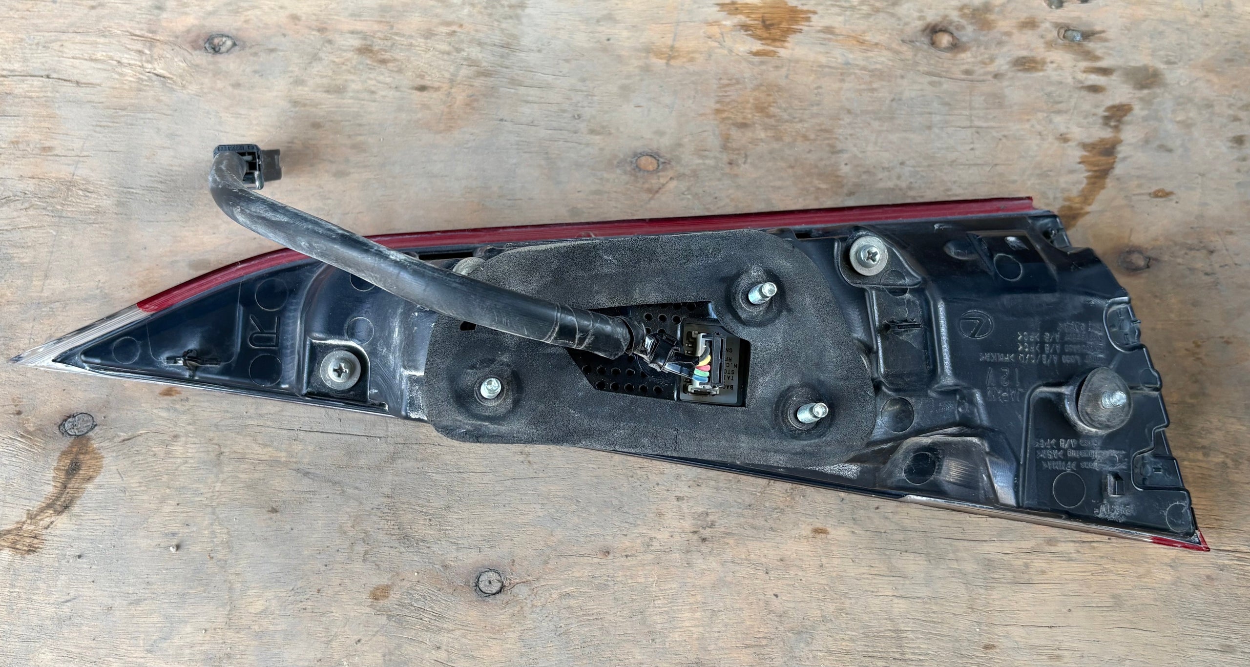 rear right Tail Lamp for Lexus ES 2022 - Used2