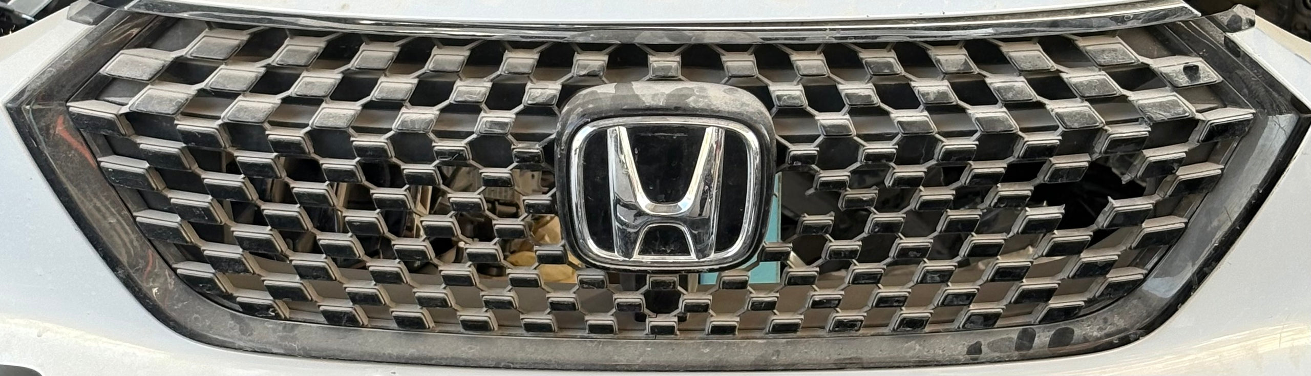 Front Grille for Honda HR-V 2025 - Used-Main image
