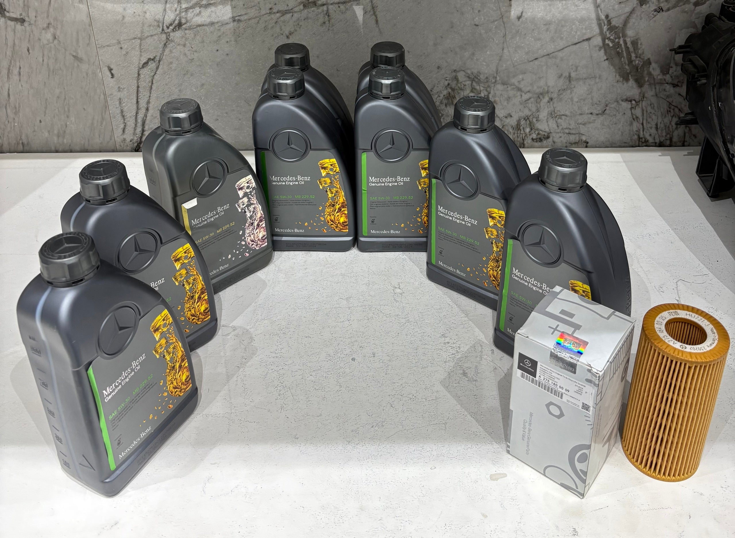 Engine Oil with filter for Mercedes-Benz S-Class 2020 - New-Main image