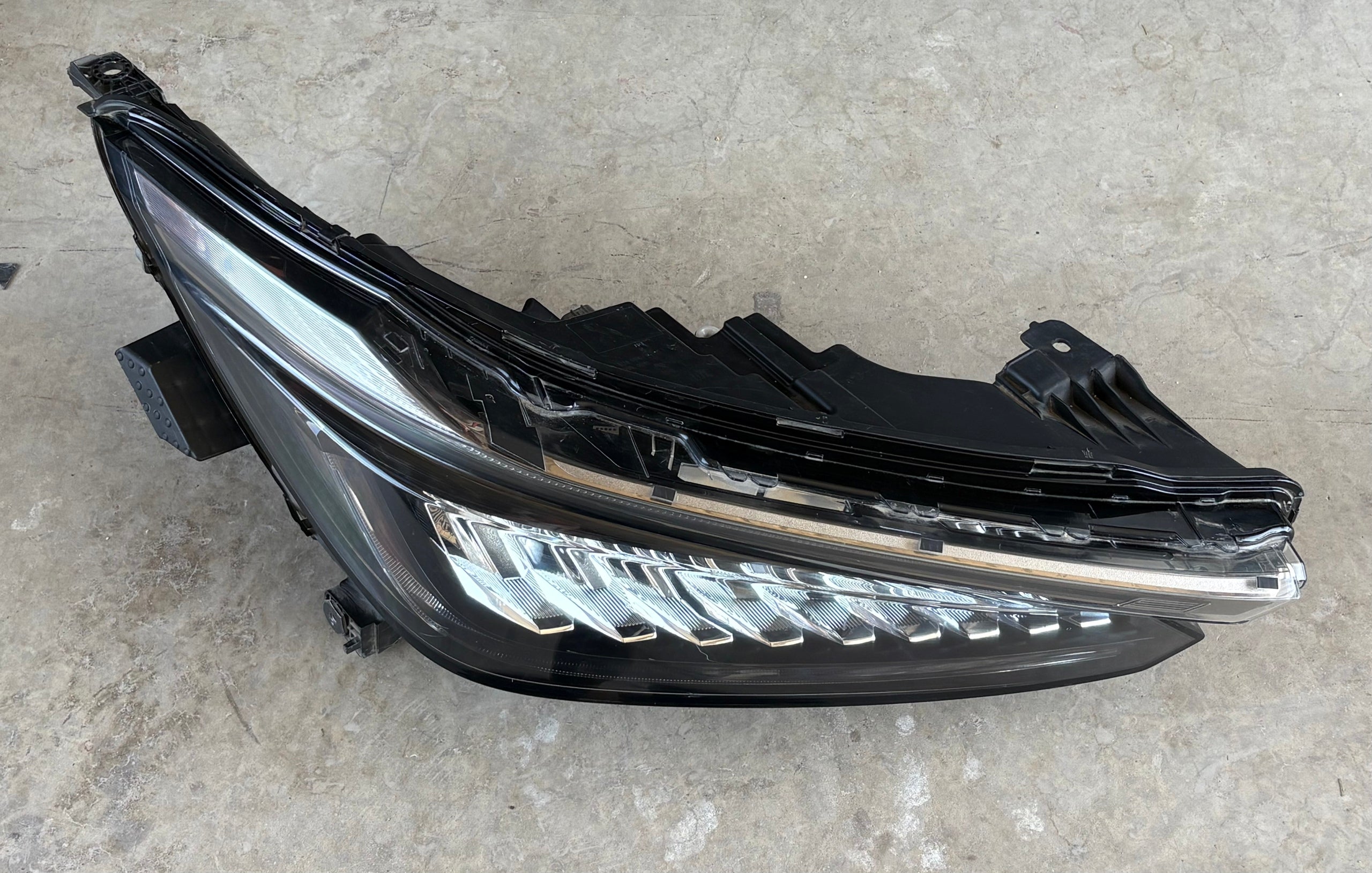 Right Headlamp for Honda City 2022 (fits 2020-2024) - Used2