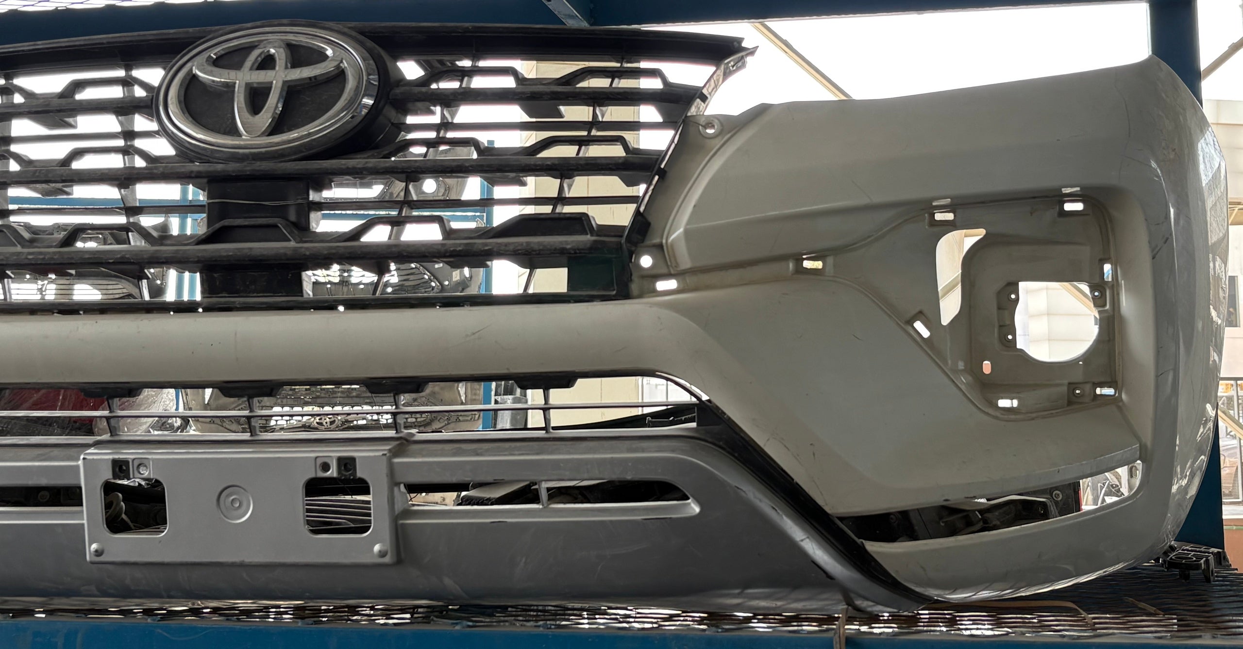 front Front Bumper for Toyota Fortuner 2022 (fits 2015-2024) - Used2