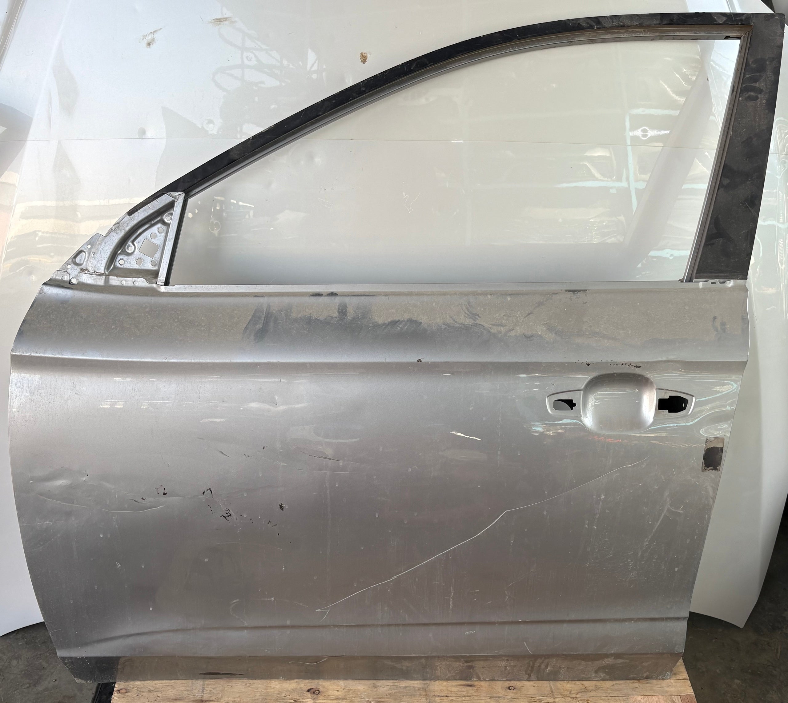 Front Door Assembly for MG MG5 2022 - Used-Main image