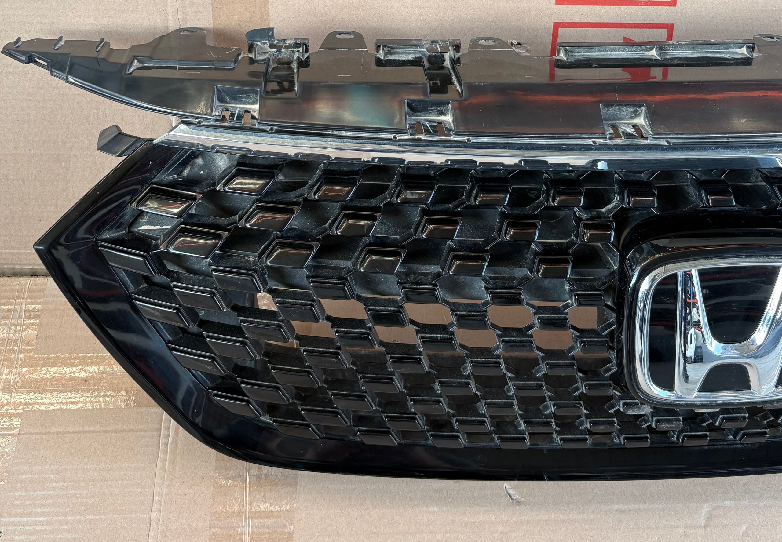 Front Grille for Honda HR-V 2023 (fits 2022-2024) - Used2